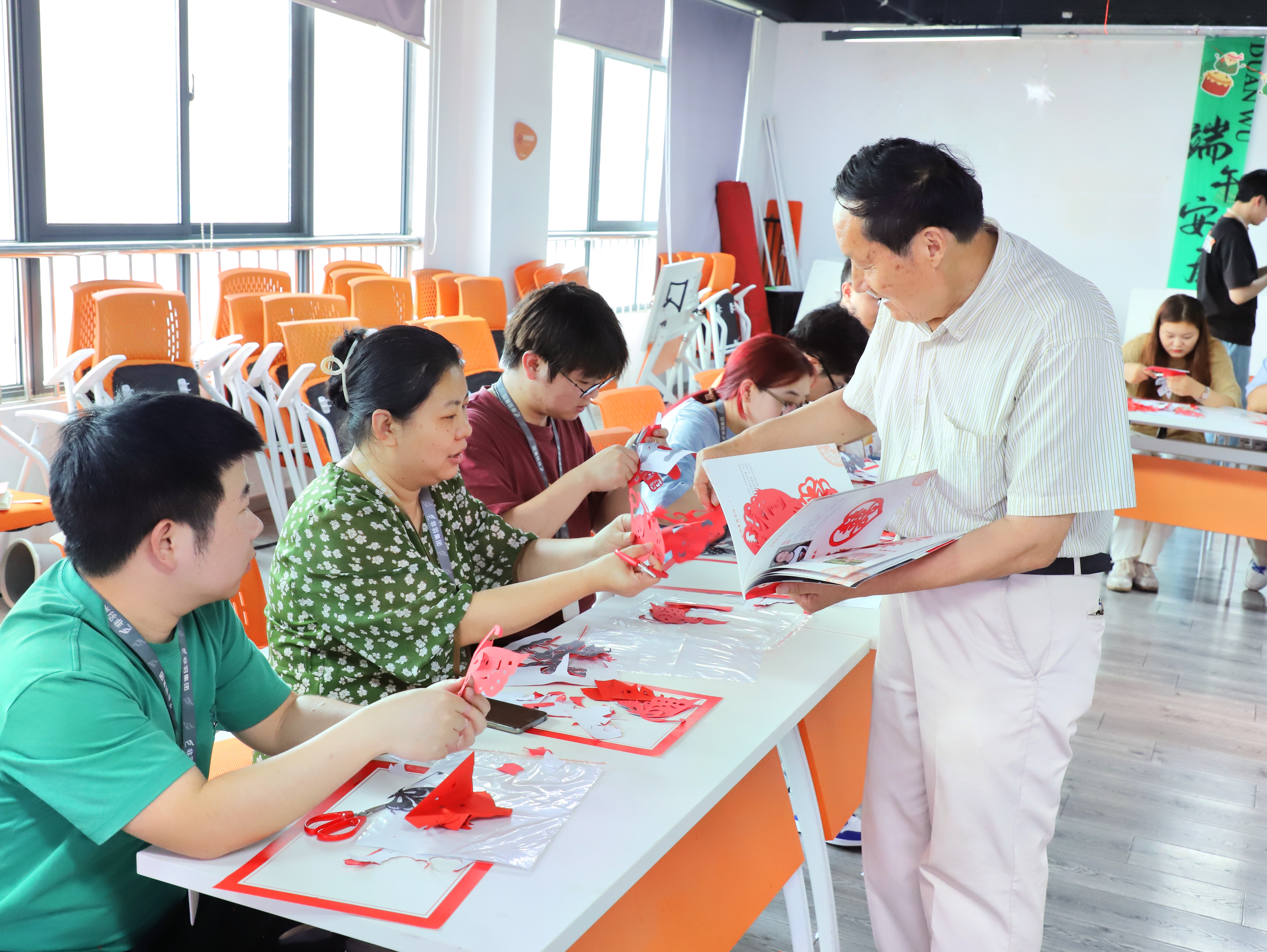 微信囄���_20240628183503